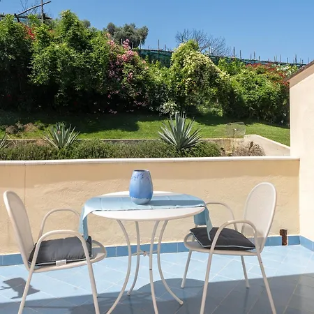 Hotel Grand Vesuvio 4*