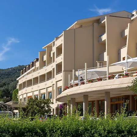 Grand Vesuvio 4* Sorrento