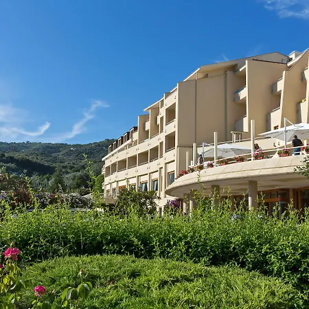 Grand Vesuvio 4*