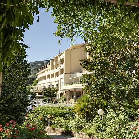 Grand Vesuvio 4*