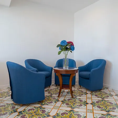 Grand Vesuvio 4* Сорренто