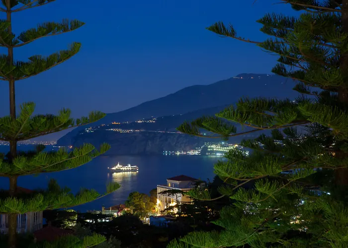 Grand Vesuvio 4* Сорренто